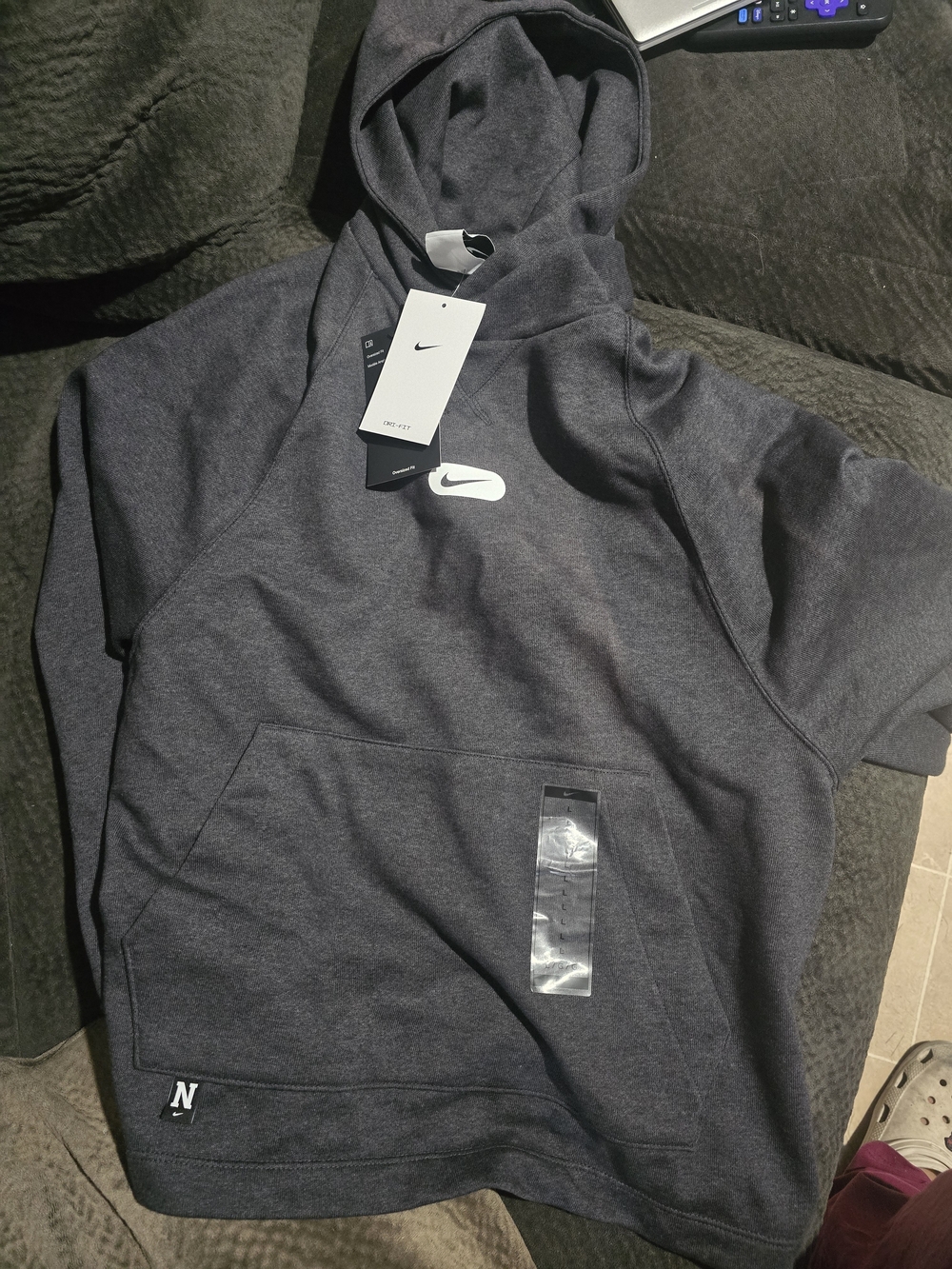 Nike Men’s Charcoal Gray Pullover Hoodie